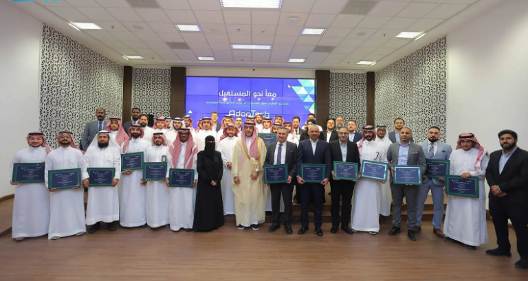 وزارة الاتصالات تحتفي بمنشآت رائدة تبنّت التقنية بحلول مبتكرة لتحفيز نمو الاقتصاد الرقمي