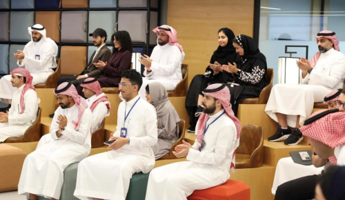 بحضور وزير الاتصالات.. الرياديون يناقشون تسريع وتيرة الابتكار من خلال الذكاء الاصطناعي