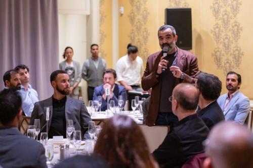 السواحه يجتمع بعدد من المستثمرين في الولايات المتحدة لتعزيز الشراكات ودعم الاستثمارات التقنية في المملكة