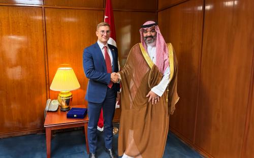 السواحه يناقش تعزيز الشراكة بين المملكة والولايات المتحدة في الابتكار والتقنيات النظيفة