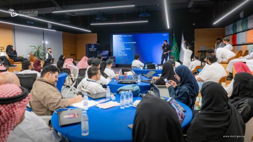 وزارة الاتصالات تطلق 