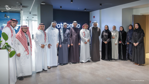 وزير الاتصالات يزور شركات تقنية في المنطقة الشرقية ويبرز فرص نمو الاقتصاد الرقمي